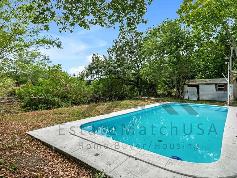 1512 Stevensons Dr — Photo 32