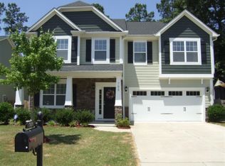 705 Lake Artesia Ln, Fuquay Varina, NC 27526