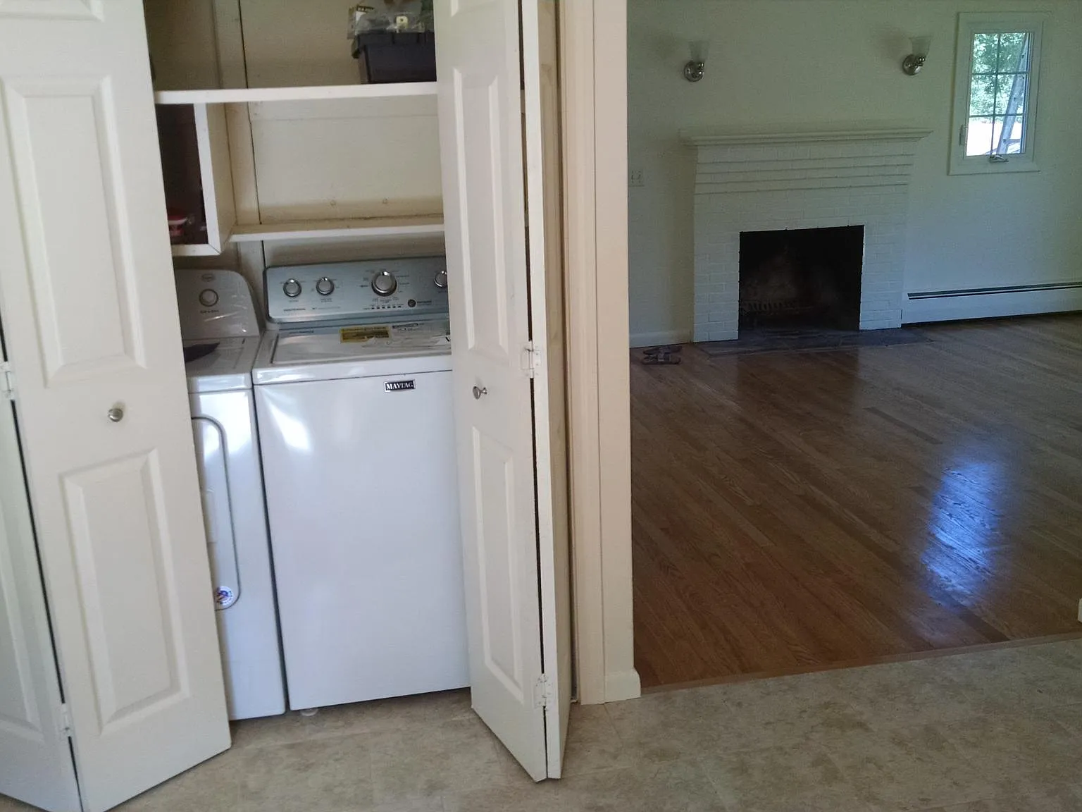 Hickory Drive, Coventry — Photo 4