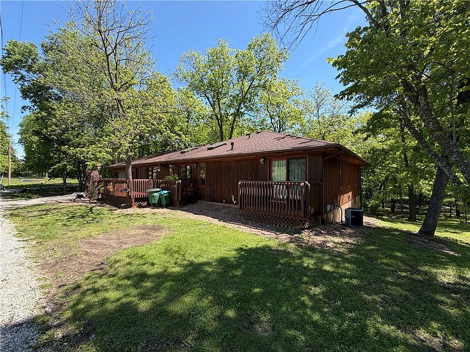 1st image of 875 Kendall Rd