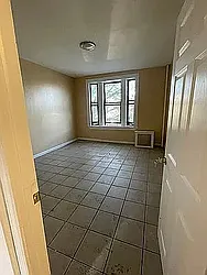 1098 Eastern Parkway, #10