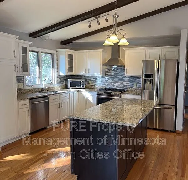 10025 Beard Ave S — Photo 1