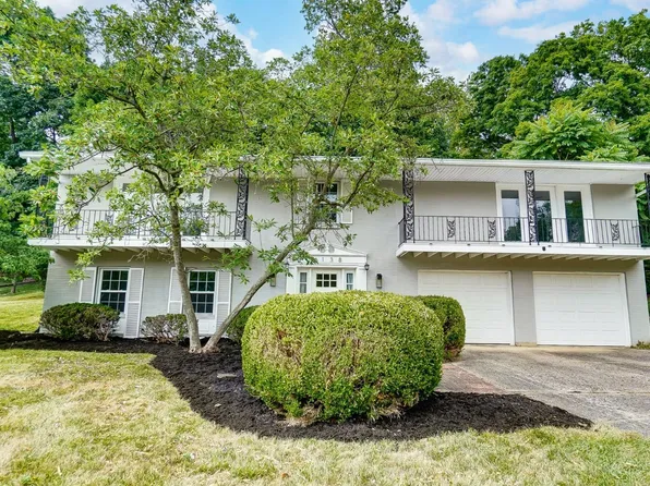 6138 Lakota Dr, Cincinnati, OH 45243