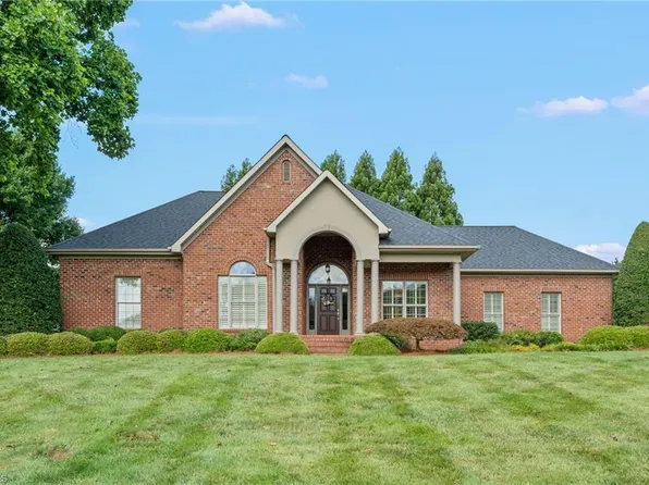 3523 Canter Dr, Trinity, NC 27370