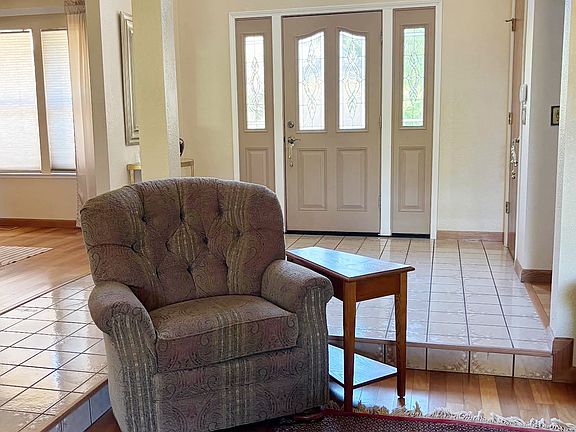 5th image of 8475 Friar Tuck Way