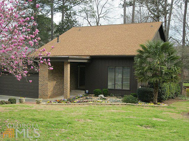 1st image of 105 Leeward Ln