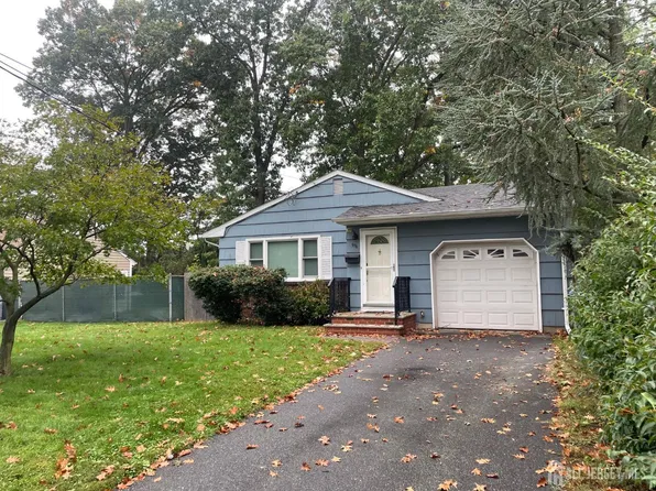 976 Maltby Ave, South Plainfield, NJ 07080