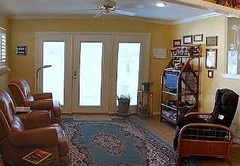 3rd image of 5 Augusta Dr