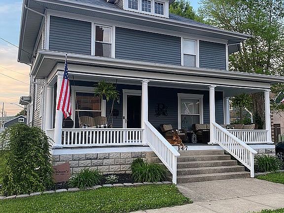 5th image of 147 E 8th St