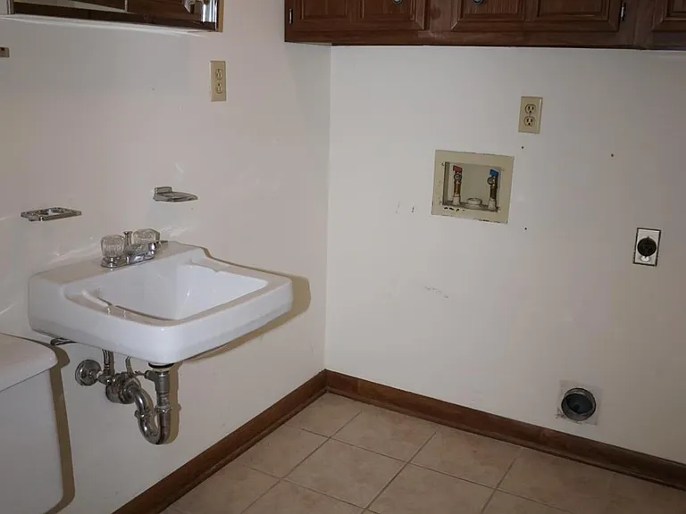 402 Hansford St #3 — Photo 3