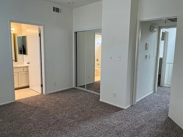 Nordhoff Townhomes — Photo 12