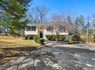 247 Hickory Rd, Front Royal, VA 22630