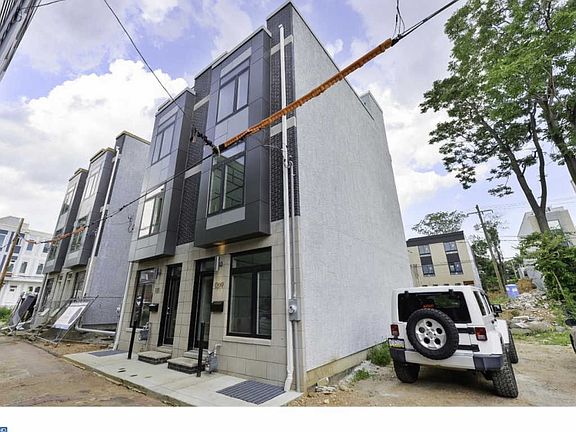 2nd image of 1211 N Etting St