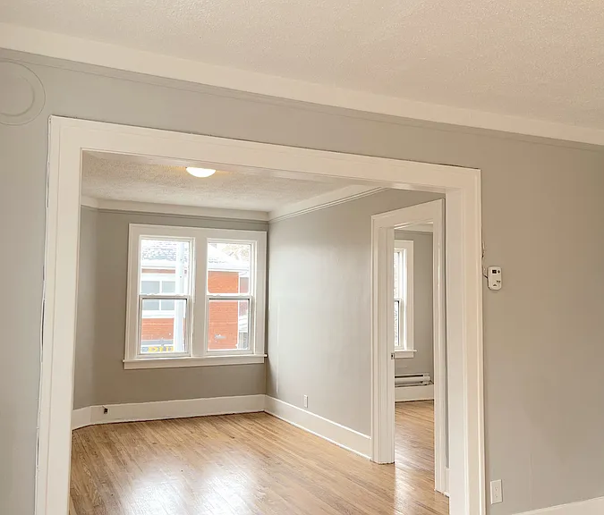 896 Pillette Rd #2 — Photo 5