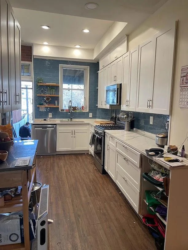 3 bed, 3.5 bath, 1600 sqft, $3,979 — Photo 4