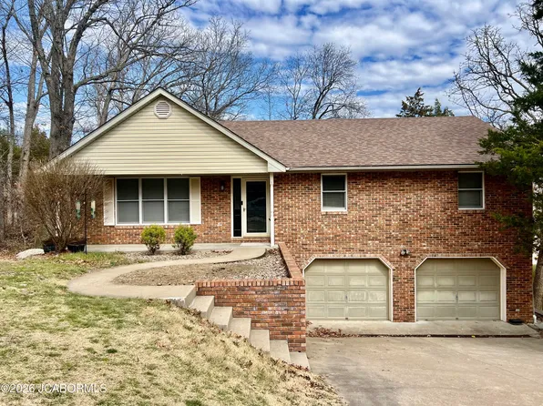 2418 Colonial Hills Rd, Jefferson City, MO 65109