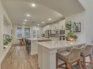 530 W Cascade Heights Dr, Montgomery, TX 77316