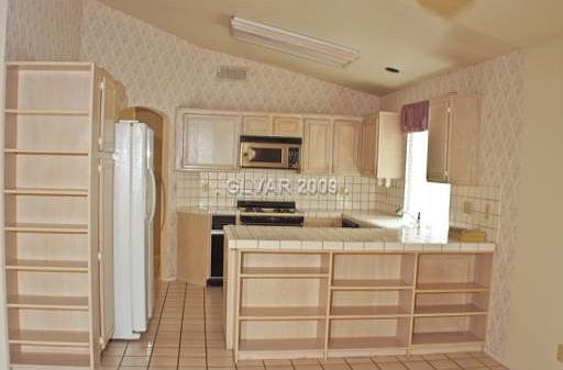 3rd image of 8328 Dorado Bay Ct