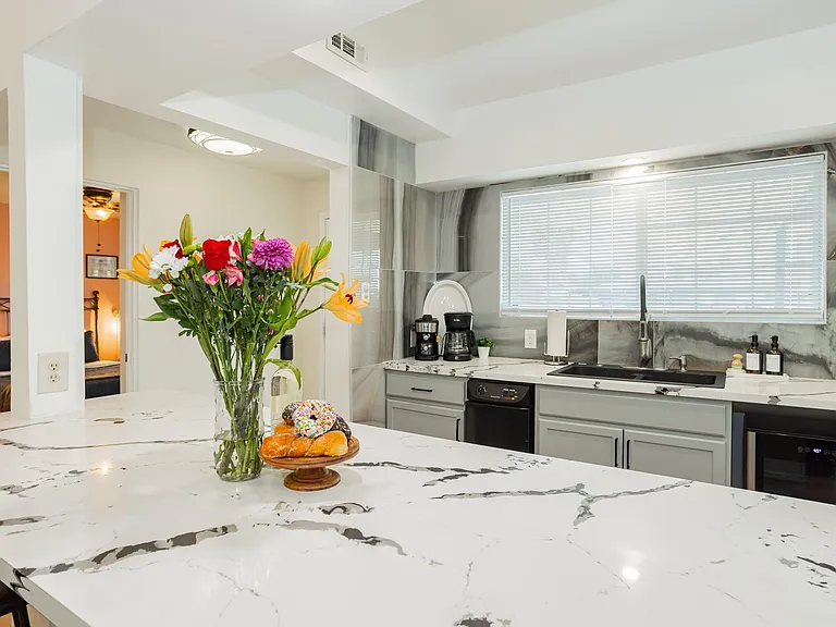 2205 Santa Paula Dr — Photo 81