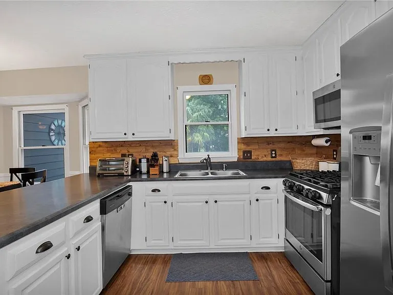 6478 Gaddis Dr — Photo 17