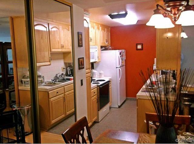1st image of 3565 Linden Ave Unit 116
