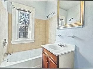 779 Blair Ave #2, Saint Paul, MN 55104
