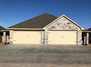 4908 Opal Ct, Granbury, TX 76049