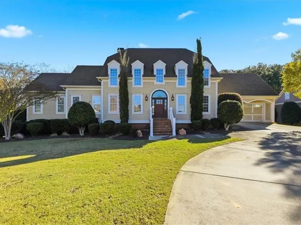 172 Shellbark Dr, McDonough, GA 30252