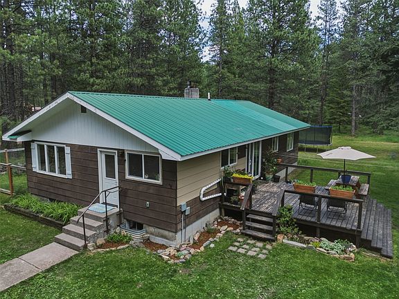 5th image of 18225 Violet Ln