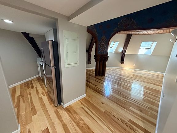 5th image of 17 Bow St #25