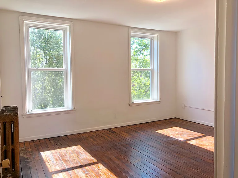 East Bedroom.