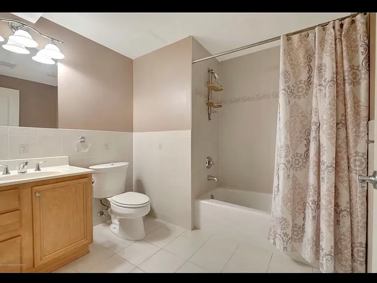 22-24 W Front St #303 — Photo 14