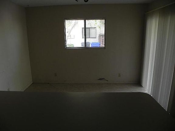 5th image of 254 San Remo Blvd