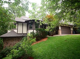 1311 Camp Gifford Rd, Bellevue, NE 68005