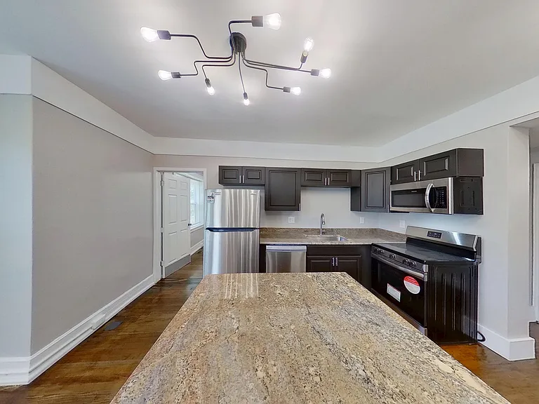 1084 Van Dyke St #102 — Photo 6