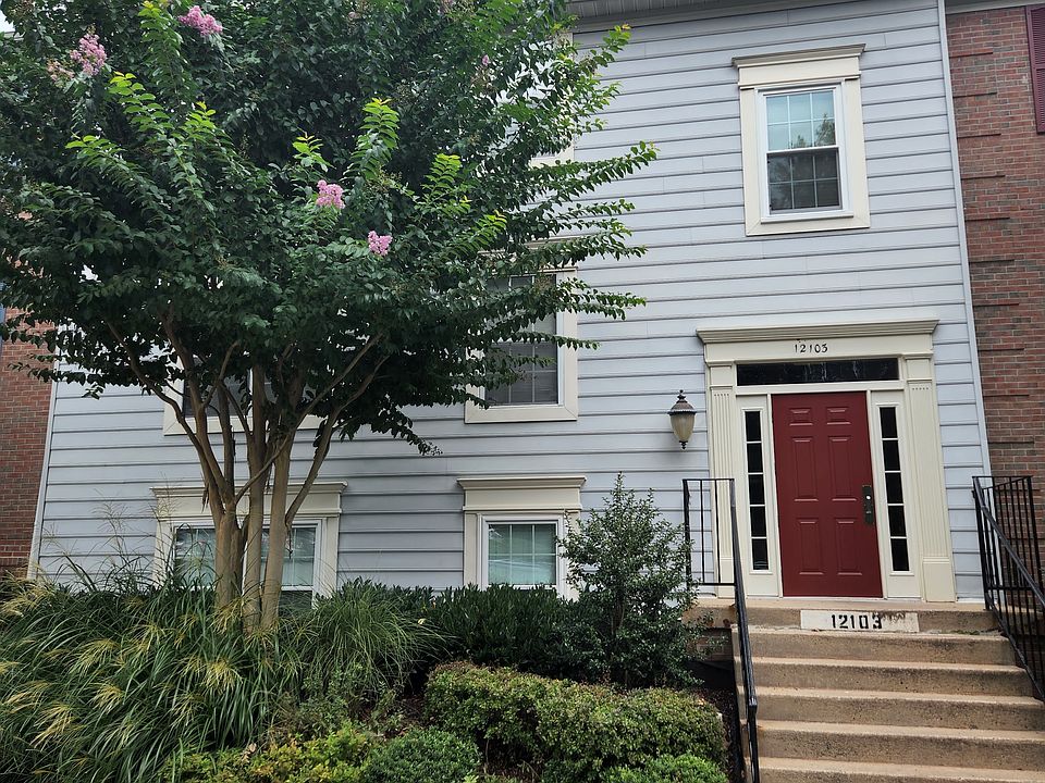 1st image of 12103 Greenwood Ct APT 201