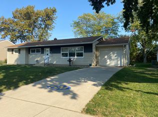 830 Hillcrest Dr, Saint Marys, OH 45885