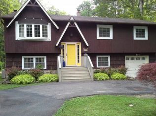 50 River Rd, Stanhope, NJ 07874