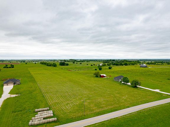 2nd image of 12308 W Farm Road 76