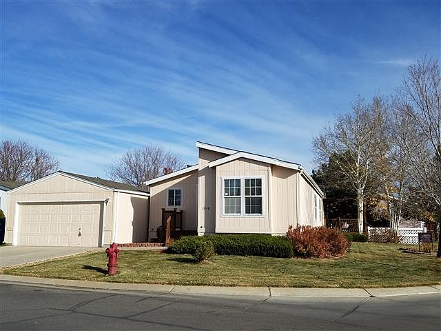 11148 Longview front 