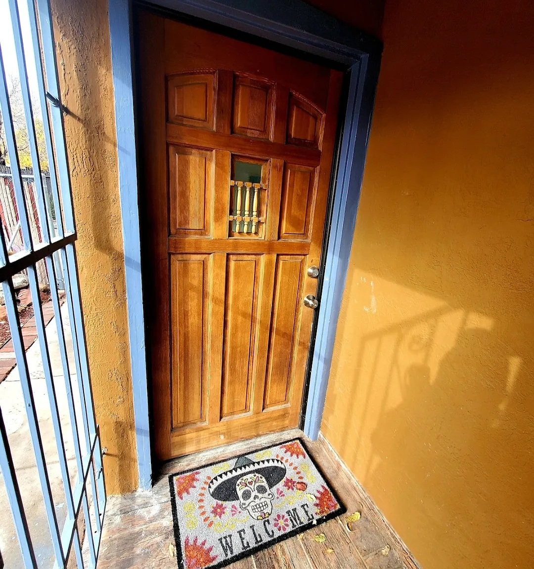 1 bed, 1000 sqft, $1,800 — Photo 3