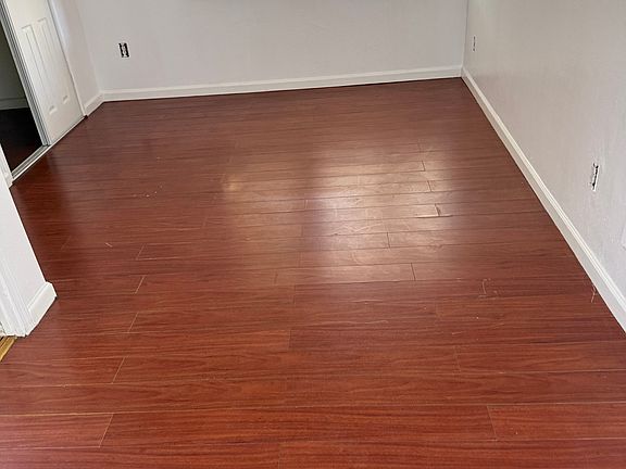 3rd image of 10115 San Anselmo Ave #1