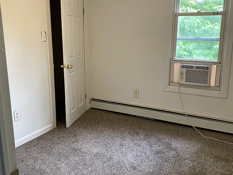 435 Edella Rd — Photo 11