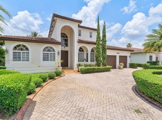 15847 SW 44th St, Miami, FL 33185