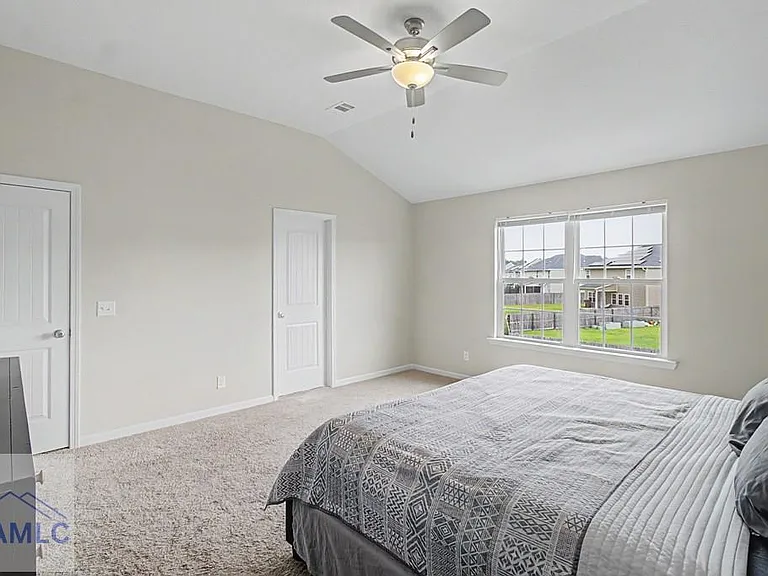 14 Herty Ln — Photo 28