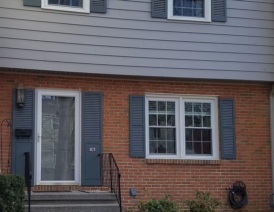 1st image of 103 Sherwood Ct