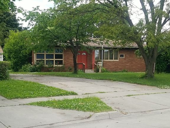 3rd image of 26825 Northeastern Hwy