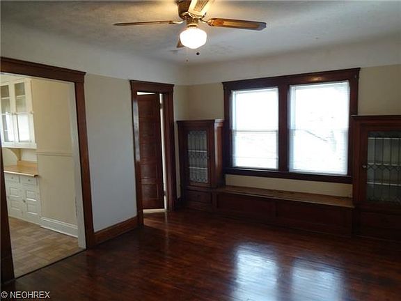 5th image of 1435 Coutant Ave