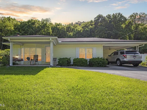 170 Indian Creek Rd, Elizabethton, TN 37643