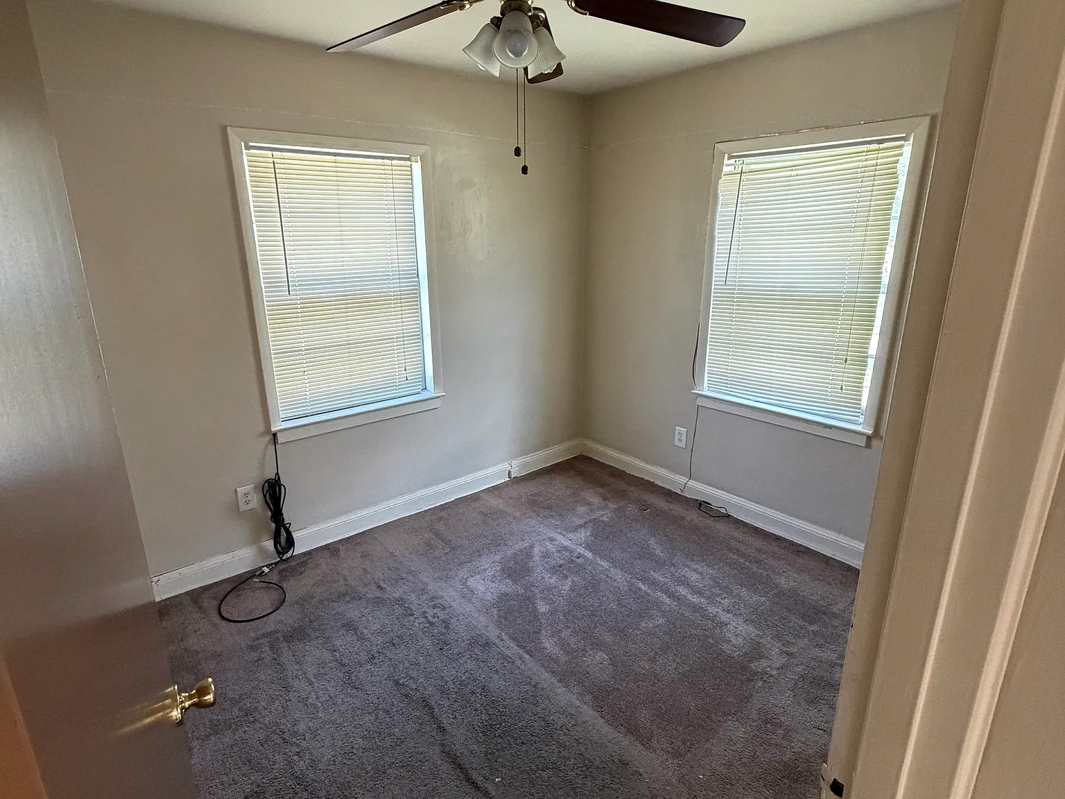 2 bed, 700 sqft, $995 — Photo 4